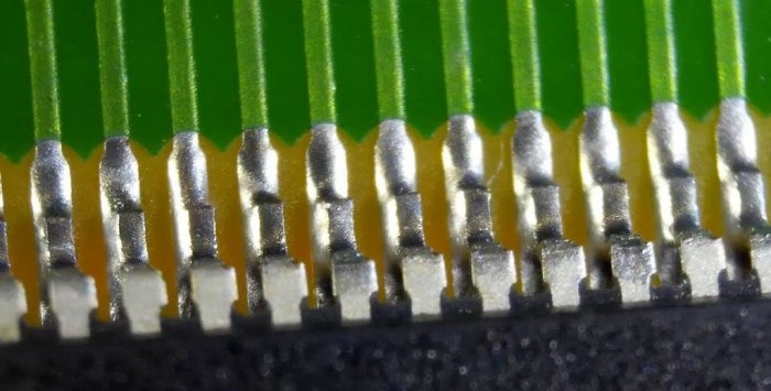 How to solder SMD elements manually
