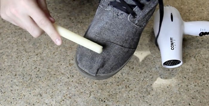 Cara membuat kasut kain kalis air