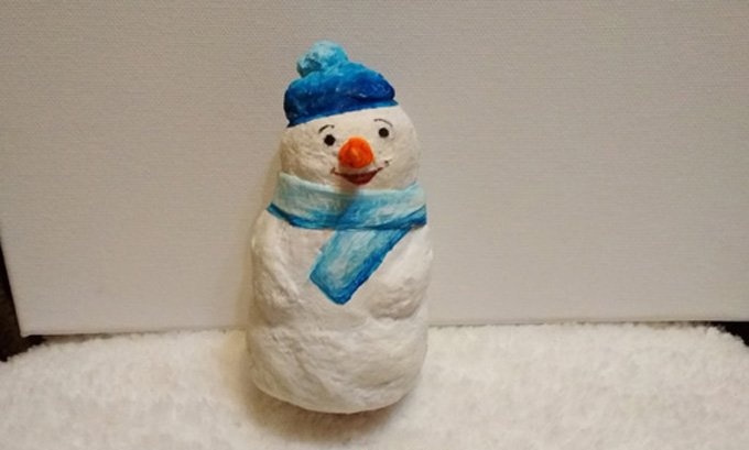 Snowman na gawa sa cotton wool