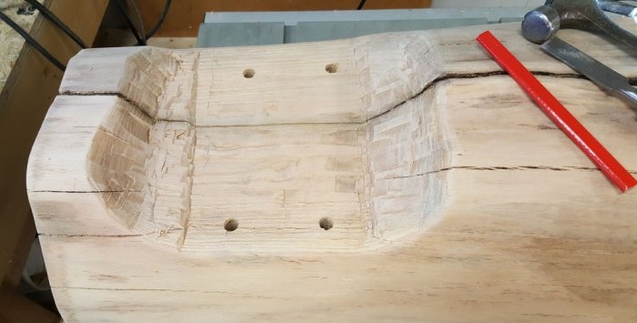 Originálna lavica z prírodného dreva