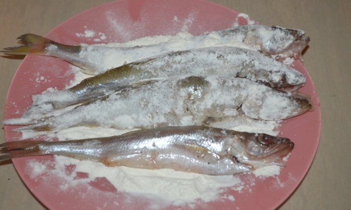 How to fry smelt fish quickly and tasty