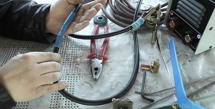 Simple welding cable connection without soldering