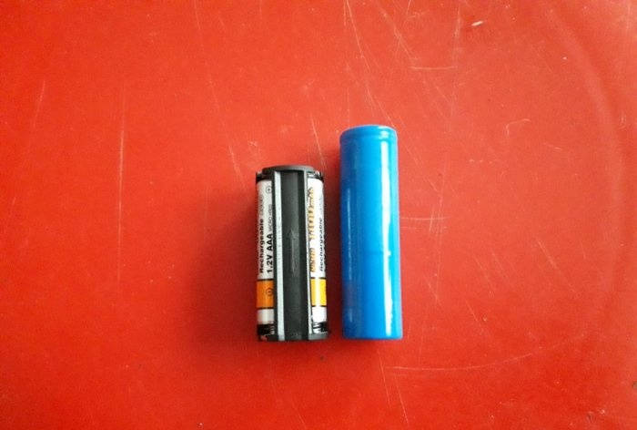 Úprava svítilny z AAA baterií na 18650 baterii