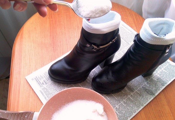 Как да изсушите обувки без сушилня