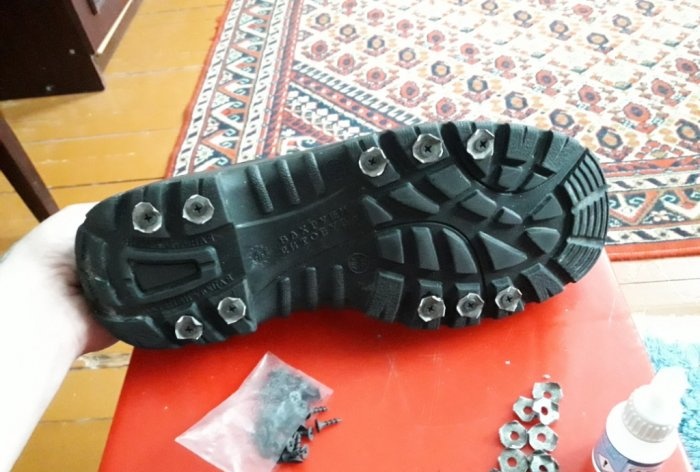 Klargøring af sko til vinteren Spiking og imprægnering