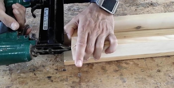 Làmpada de fusta en forma de làmpada