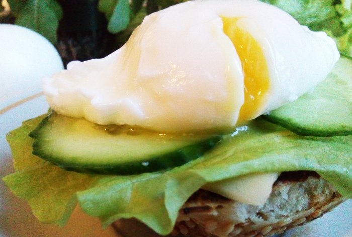 How to easily cook a poached egg