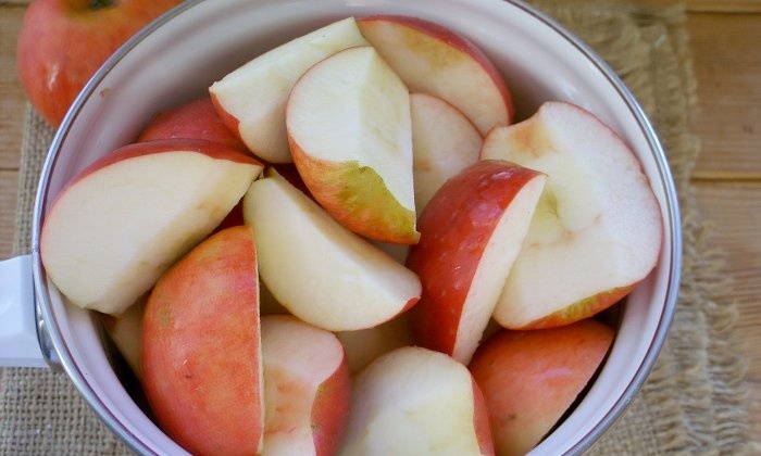 Membuat pastille epal