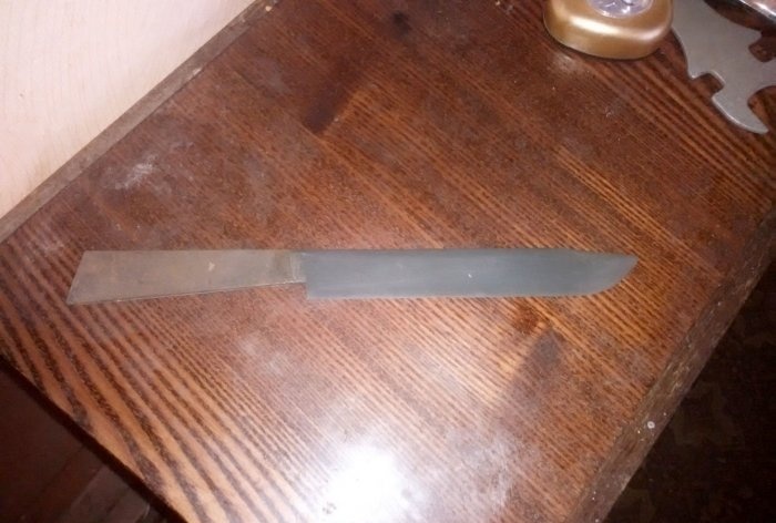 3 דרכים מוכחות לכחול סכין