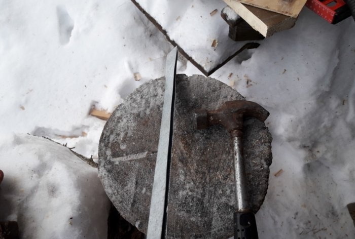 DIY drvena lopata za snijeg