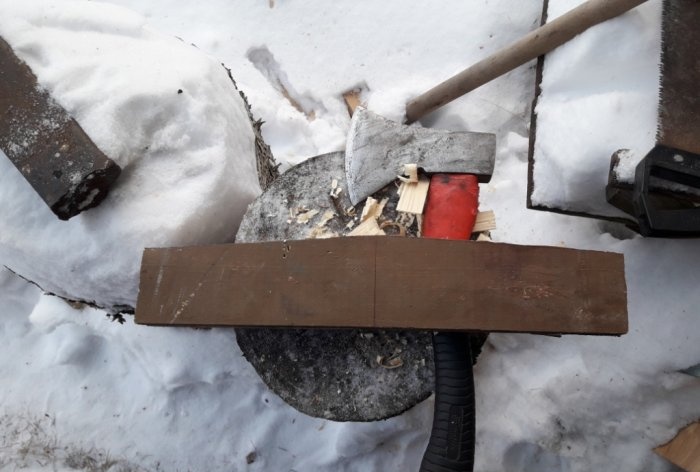 DIY kahoy na snow shovel