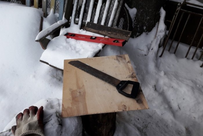 DIY houten sneeuwschep