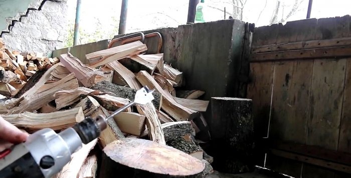 תנור עץ סופר בוער במשך יותר מ-6 שעות