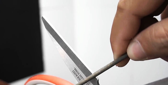 8 начина за бързо заточване на ножици