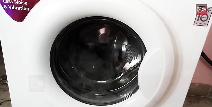 How to clean a washing machine from scale and dirt using soda and vinegar