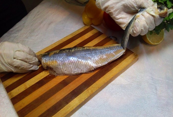 How to clean herring three quick ways