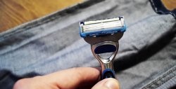Как лесно да наточите всеки бръснач