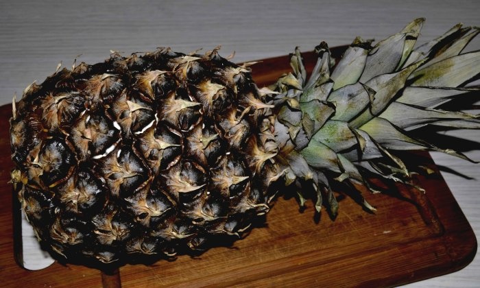 Sådan skærer du en ananas smukt