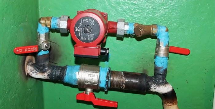Installing a circulation pump in a heating system using a bypass