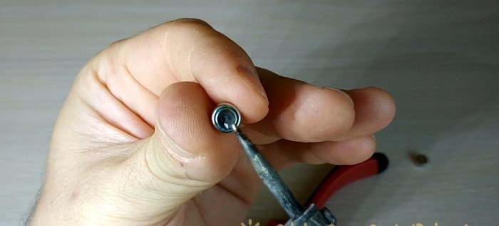 DIY mini zseblámpa kulcstartó