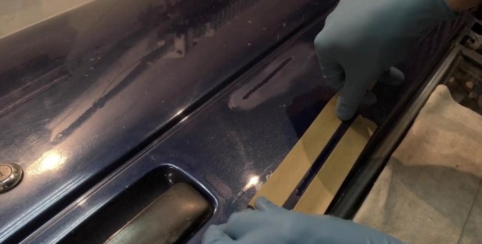 Come rimuovere graffi profondi su un'auto