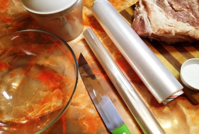 Isang simpleng recipe para sa masarap na homemade sausage