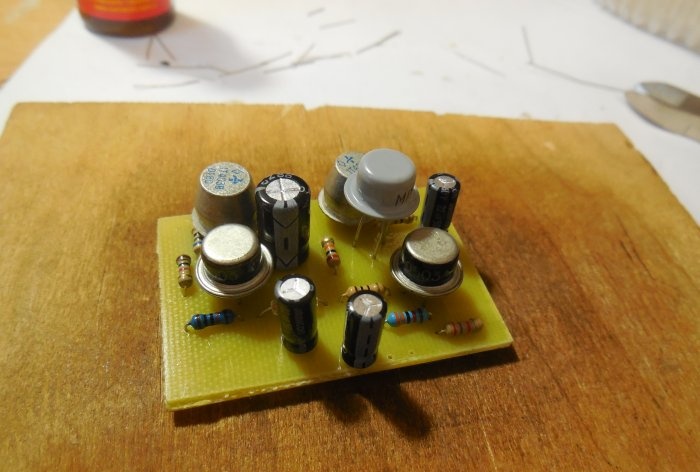 Amplificador com transistores de germânio
