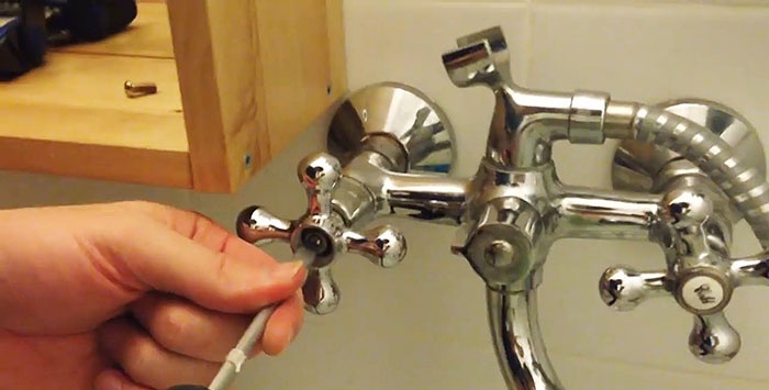 En dryppende vandhane, hvordan man fikser en vandlækage
