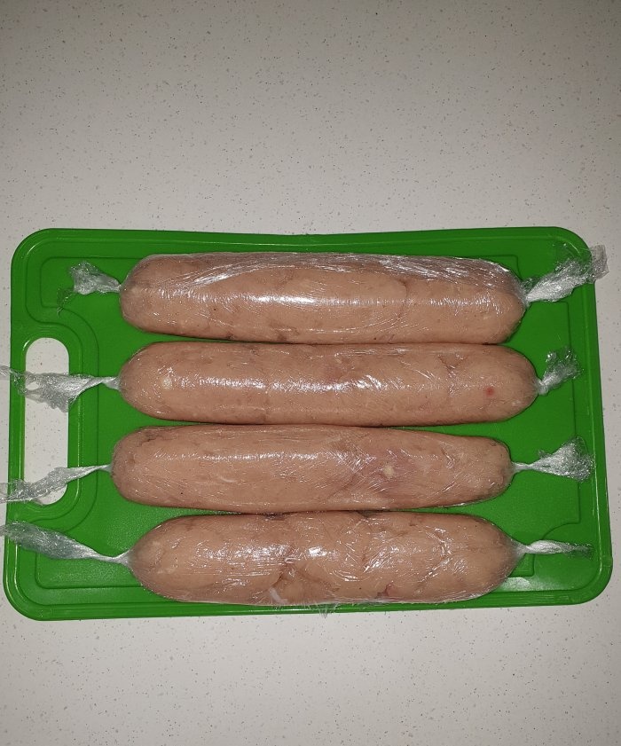 Salchichas de leche de pollo