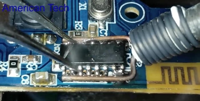 Homemade device for dismantling SMD without a hair dryer