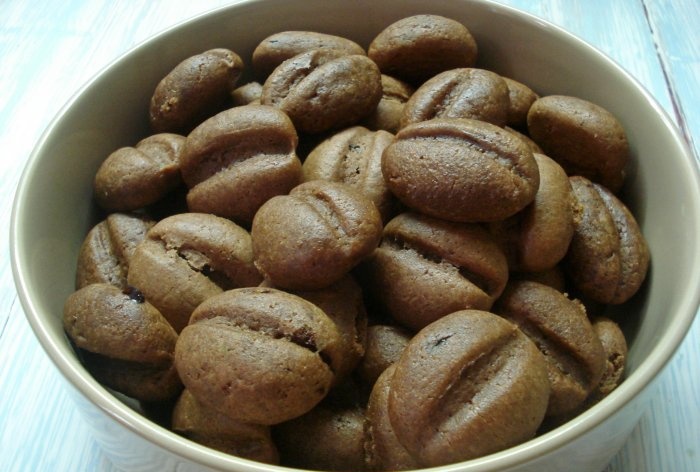 Biscuits originaux pour les amateurs de café