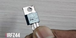 El controlador más sencillo para conmutar tiras de LED RGB con tres transistores