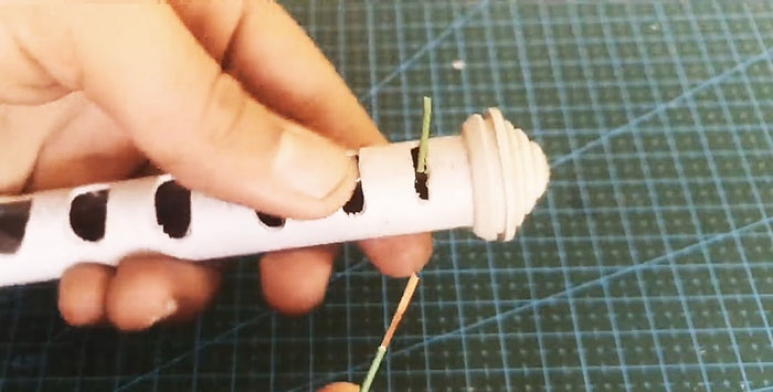 Как да направите ефективен инструмент за оголване на кабели