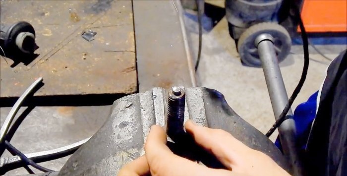 Casting a cable boss with your own hands
