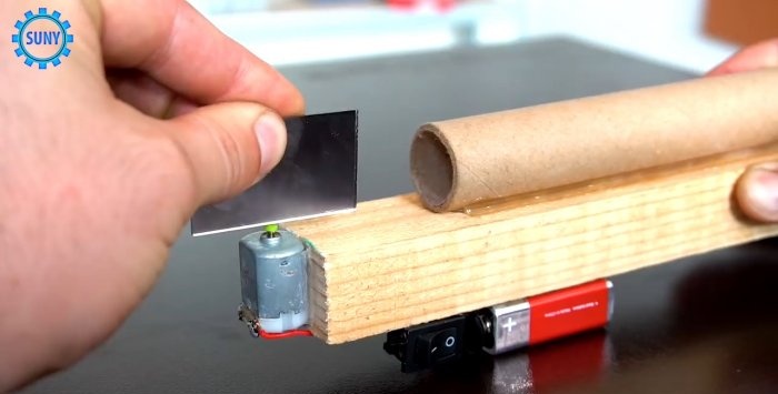 Comment fabriquer un niveau laser simple à partir d'un pointeur