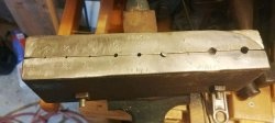 Rail lining rivet block