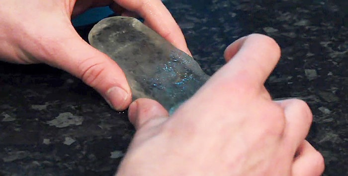 Thermoplastic self-hardening material para sa pagkumpuni at pagkamalikhain