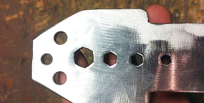 Come realizzare un foro esagonale nel metallo