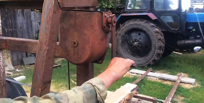How to make a sawmill from scrap materials