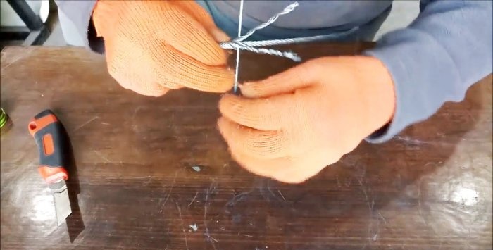 Как да сплетете края на въже в примка