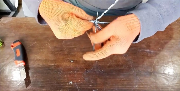 Come intrecciare l'estremità di una corda in un cappio
