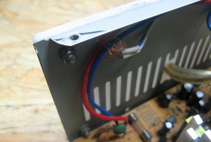 Converting a computer power supply into a charger