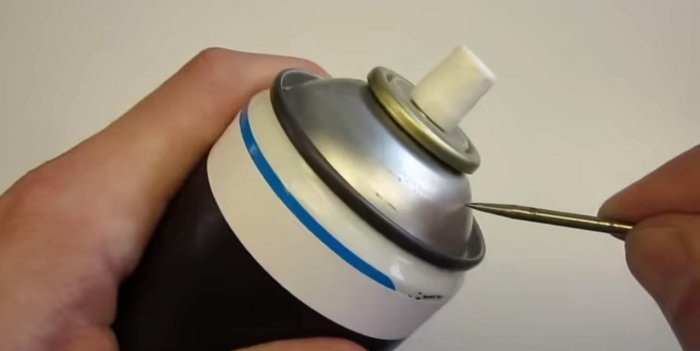 Cómo hacer un aerosol reutilizable a partir de uno normal