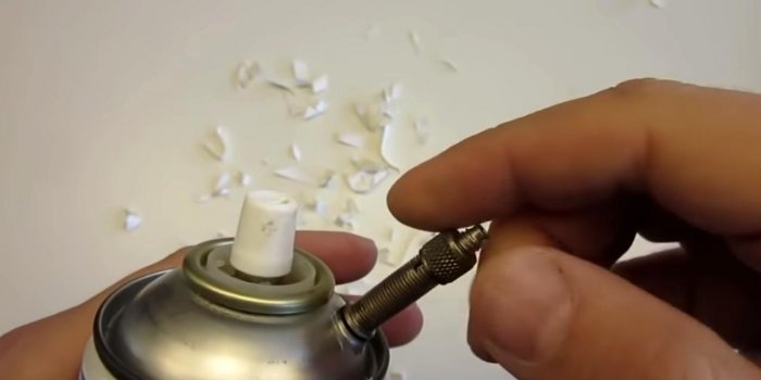 Com fer un aerosol reutilitzable a partir d'un de normal