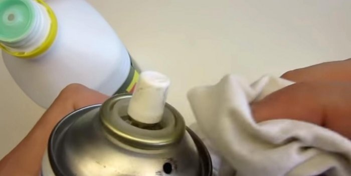 Cara membuat aerosol boleh guna semula daripada yang biasa
