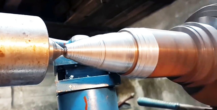 Cara membuat lobak membelah kayu di garaj