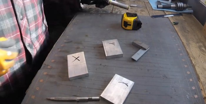 Как да направите сложна точилка за просто заточване на ножове