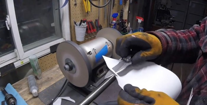 Ako vyrobiť komplexnú brúsku na jednoduché brúsenie nožov