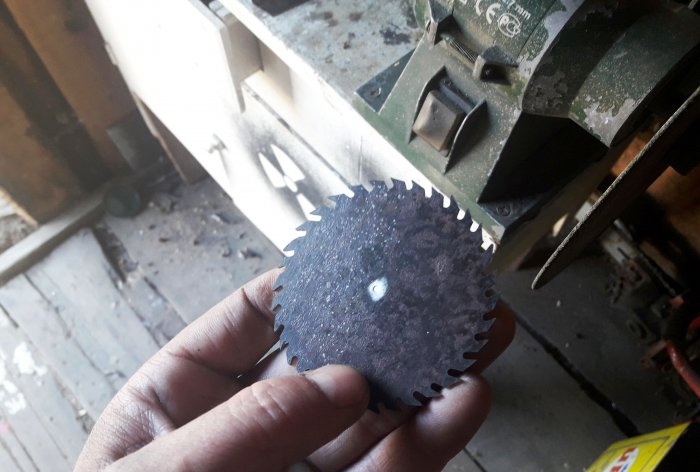 ¿Qué se puede hacer con una sierra para metales rota?