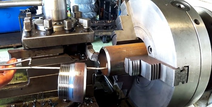 Comment réduire le diamètre d'un tuyau en acier par friction